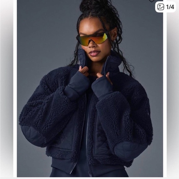 ALO Yoga Women's Dark Navy Teddy Jacket - Picture 4 of 6